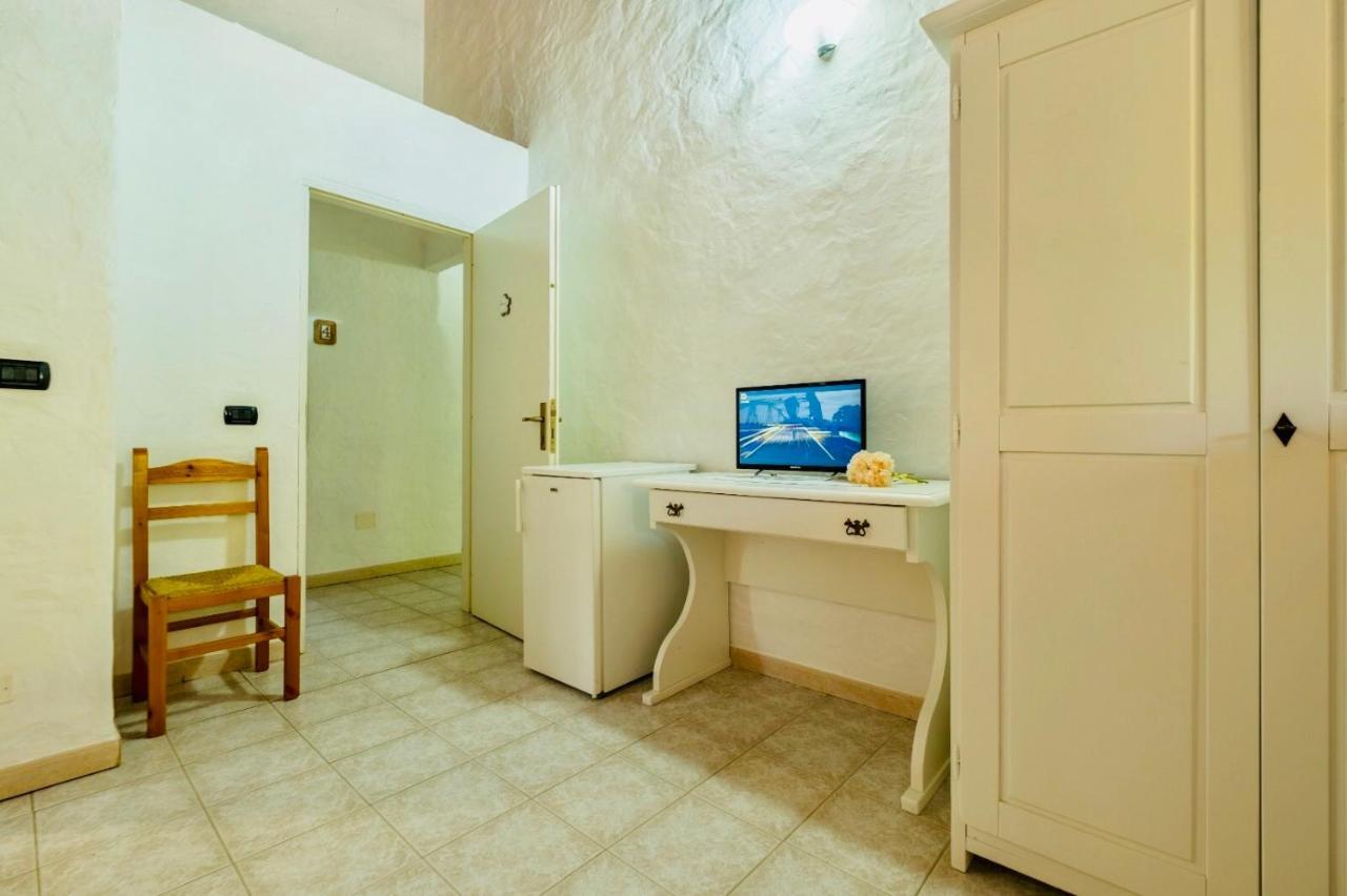 Agriturismo Il Paradiso Iglesias Bagian luar foto