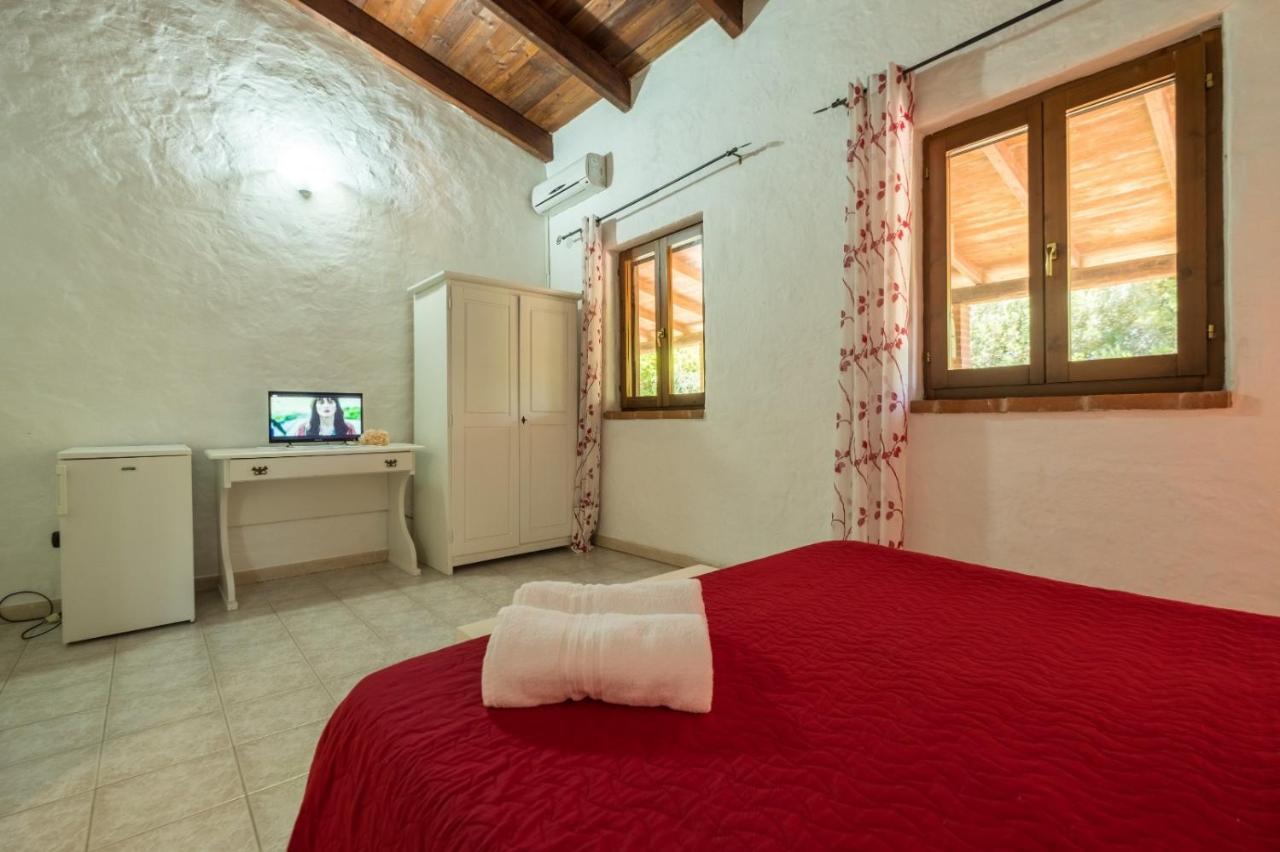 Agriturismo Il Paradiso Iglesias Bagian luar foto