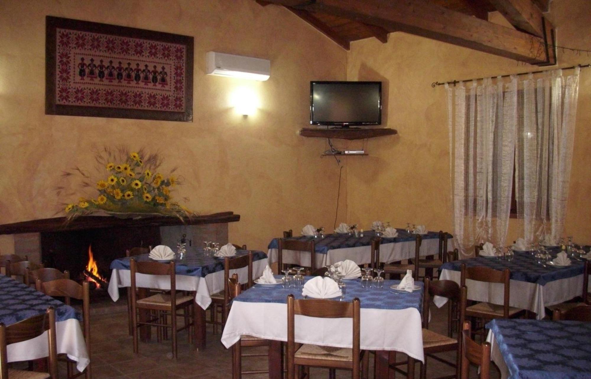 Agriturismo Il Paradiso Iglesias Bagian luar foto