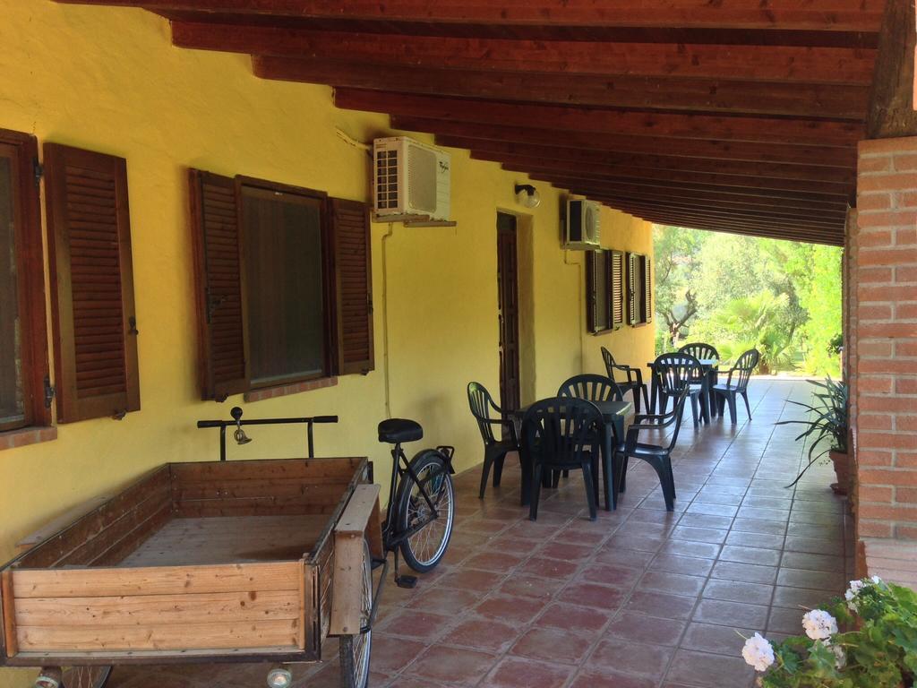 Agriturismo Il Paradiso Iglesias Bagian luar foto