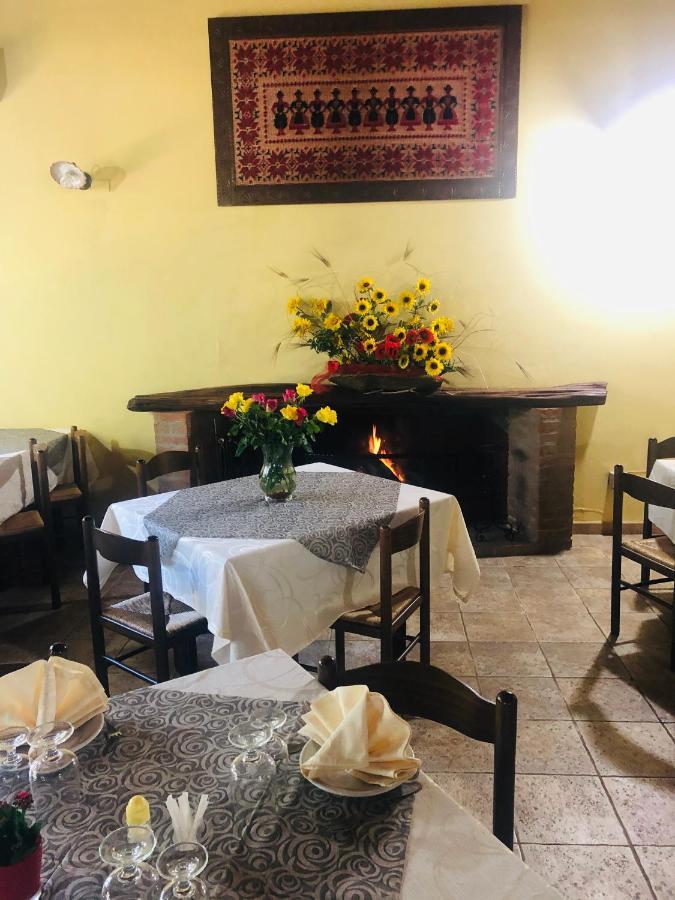 Agriturismo Il Paradiso Iglesias Bagian luar foto